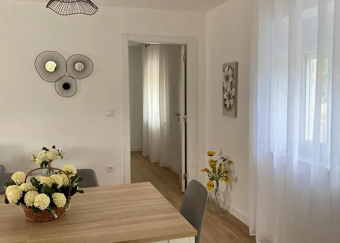 Casa Da Ribeirinha Feriehus Sertã