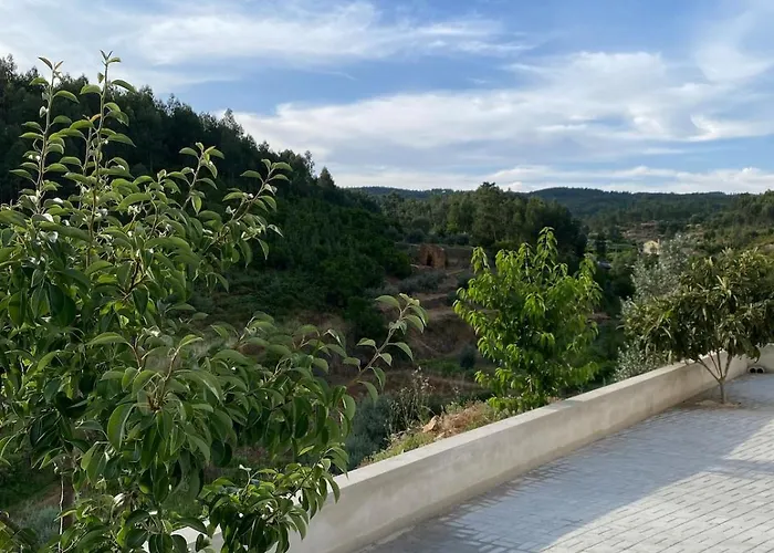 Casa Da Ribeirinha Feriehus